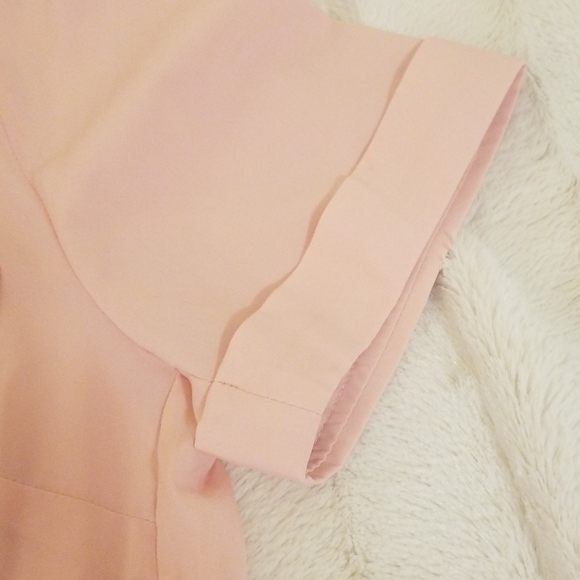 Brand new pink button up short sleeve - Picture 3 of 3